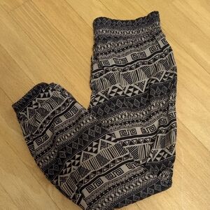 Eye Candy Aztec Print Black And Tan Drawstring Cropped Pants Size Medium